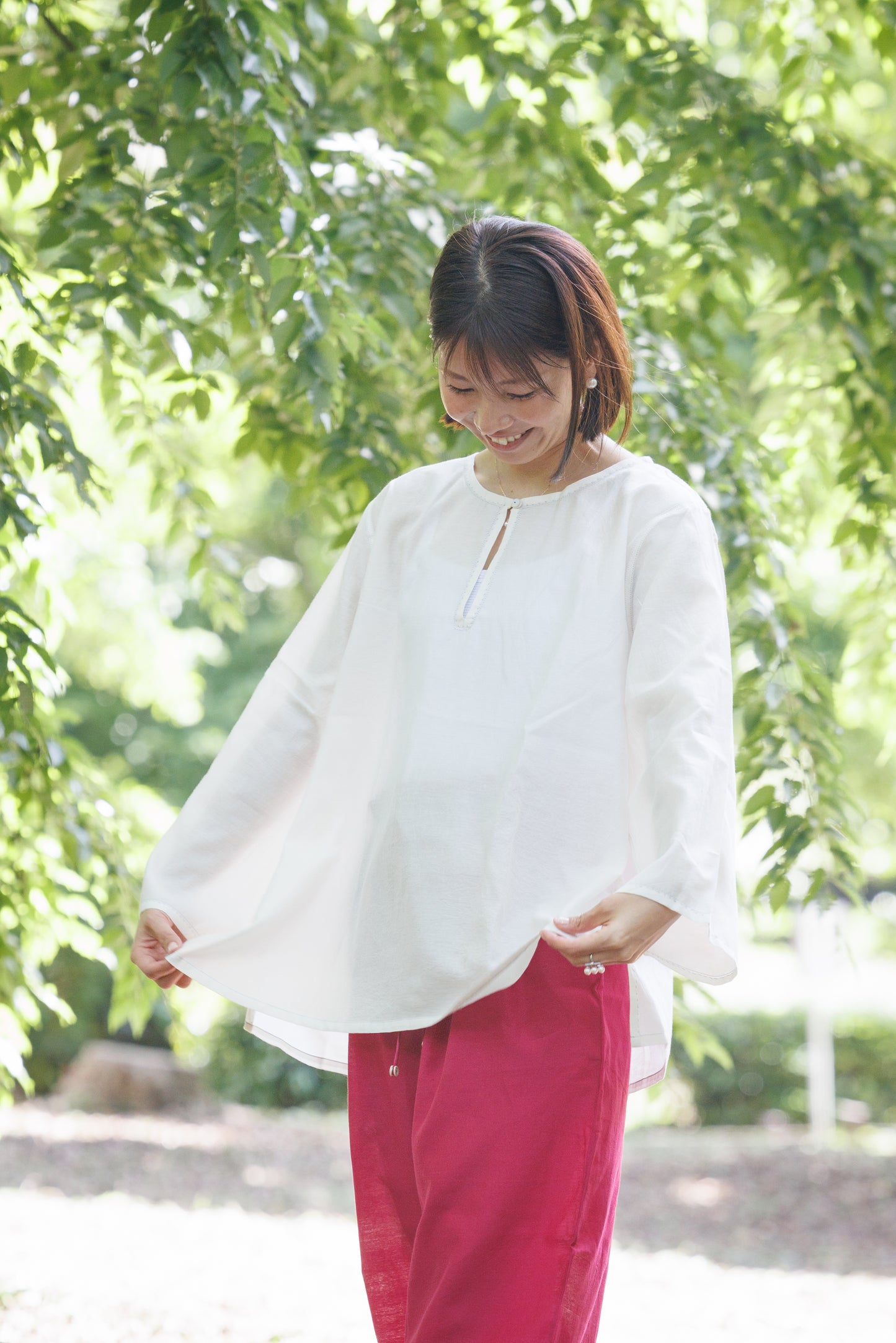 white kurta style relax fit top for women in handwoven cotton silk