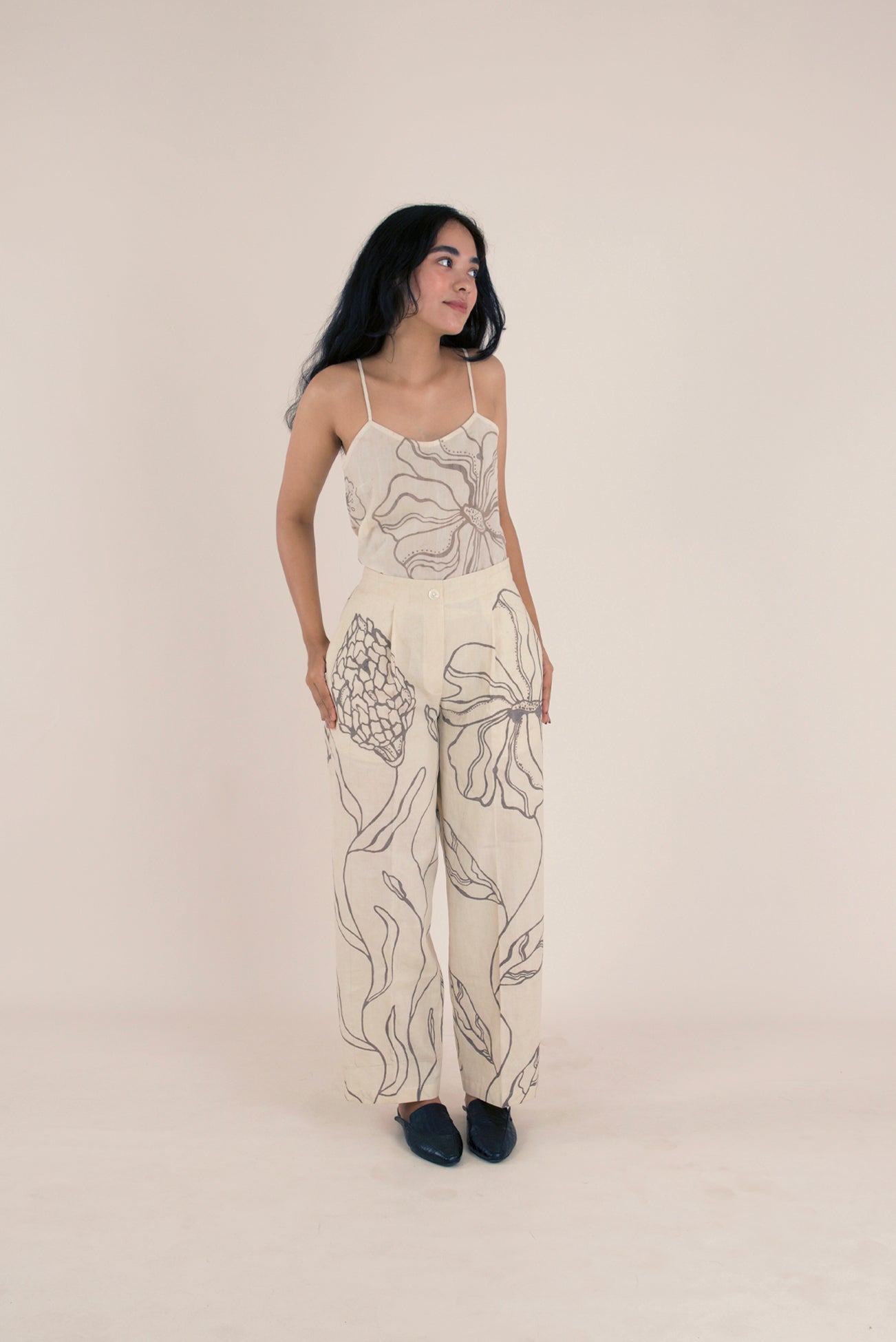 Flowers hand painted off-white cotton pants